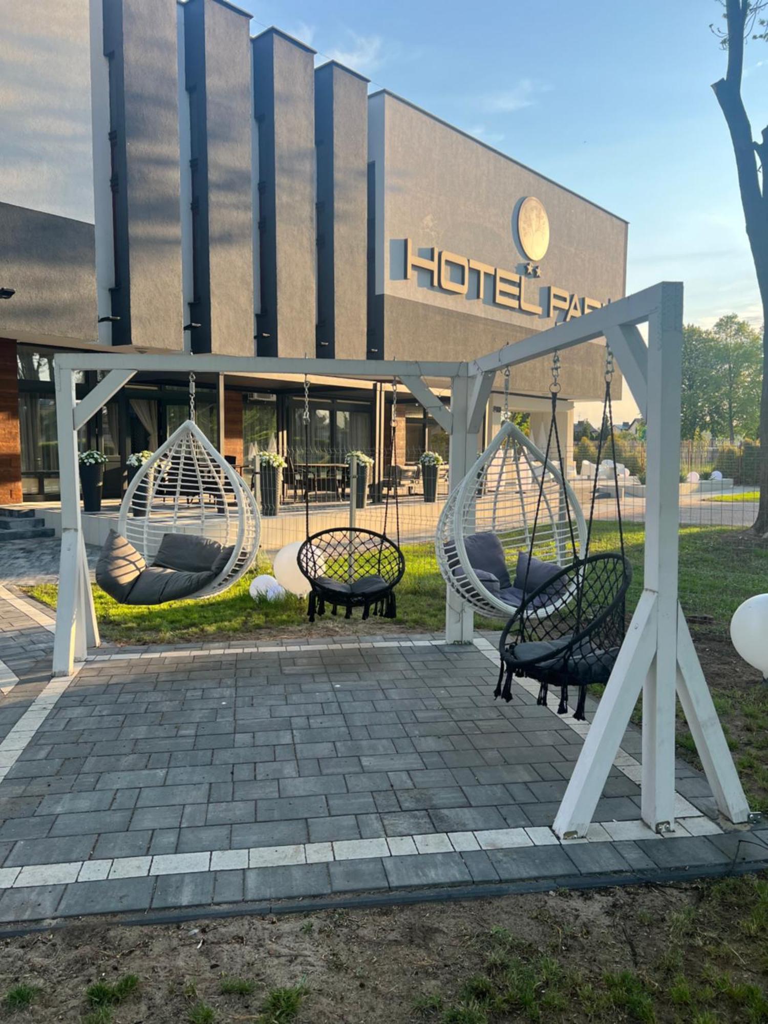 Hotel Park Opoczno Exterior foto